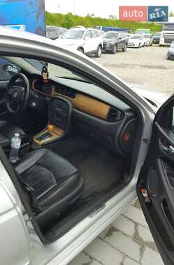 Седан Jaguar X-Type 2006 в 