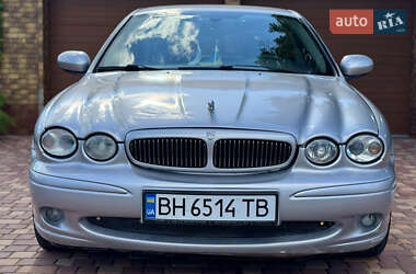 Седан Jaguar X-Type 2001 в 