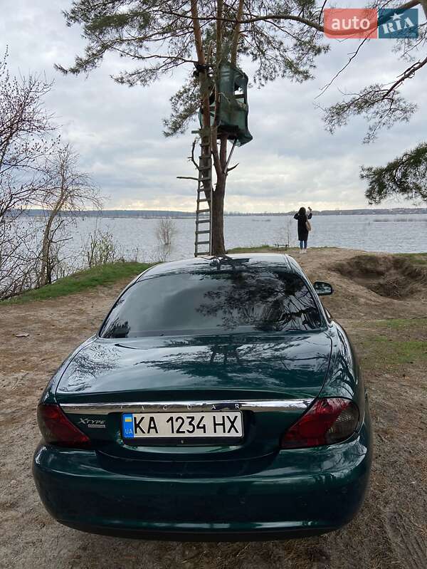 Седан Jaguar X-Type 2009 в Києві
