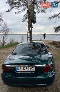 Седан Jaguar X-Type 2009 в 