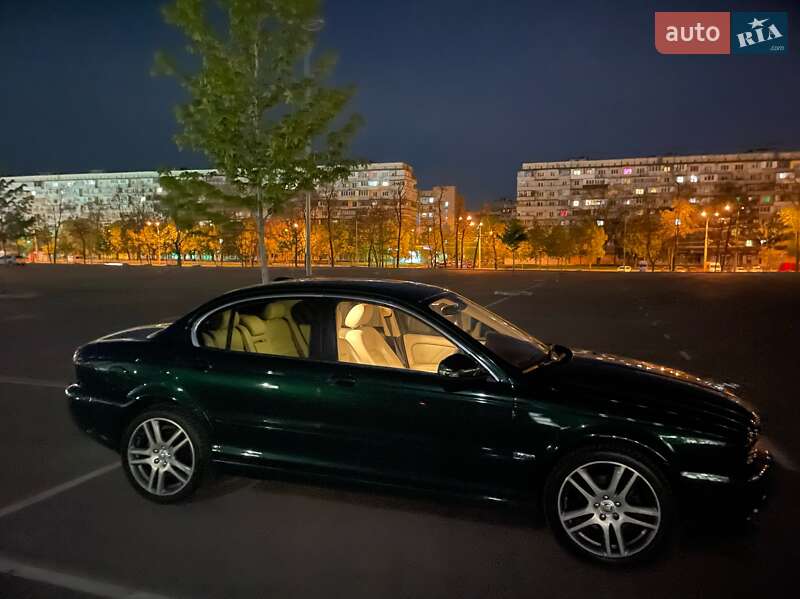 Седан Jaguar X-Type 2009 в Києві
