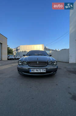 Седан Jaguar X-Type 2002 в 
