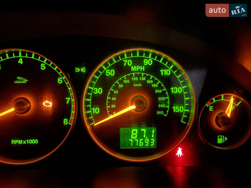 Седан Jaguar X-Type 2002 в Запоріжжі