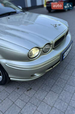Седан Jaguar X-Type 2006 в 