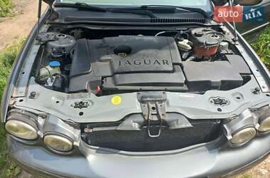 Универсал Jaguar X-Type 2004 в 