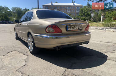 Седан Jaguar X-Type 2001 в 