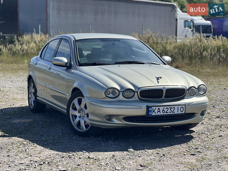 Седан Jaguar X-Type 2006 в 
