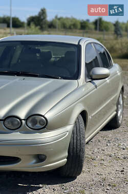 Седан Jaguar X-Type 2006 в 