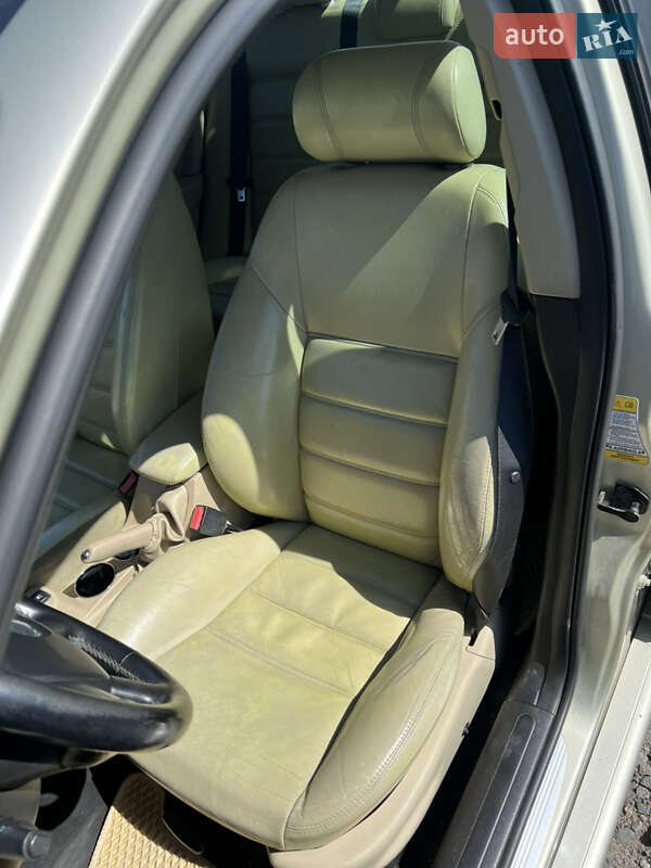 Седан Jaguar X-Type 2006 в Львові