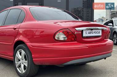 Седан Jaguar X-Type 2004 в 