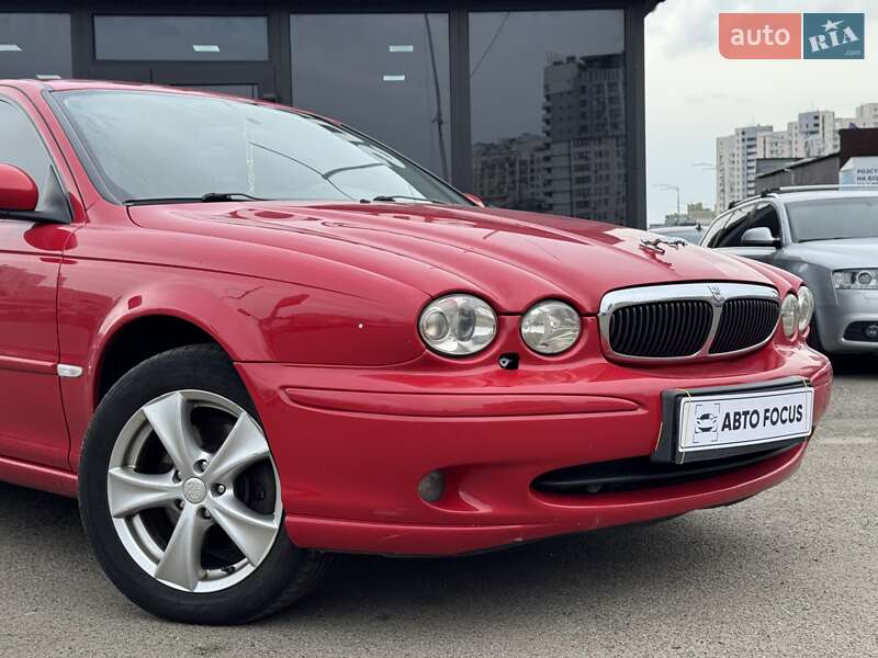 Седан Jaguar X-Type 2004 в Києві