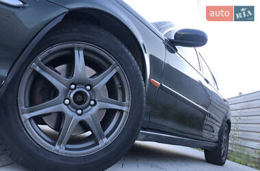 Седан Jaguar X-Type 2001 в 