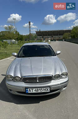 Седан Jaguar X-Type 2004 в 