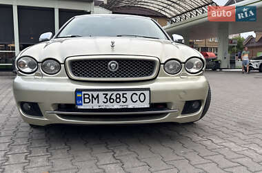 Седан Jaguar X-Type 2009 в 
