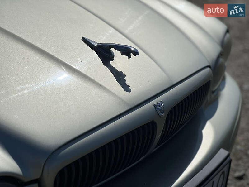Седан Jaguar X-Type 2006 в Львове