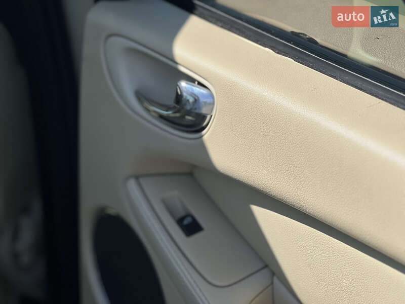 Седан Jaguar X-Type 2006 в Львове