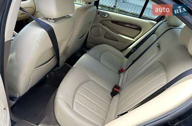 Седан Jaguar X-Type 2006 в 