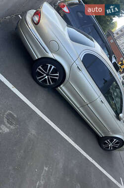 Седан Jaguar X-Type 2006 в 