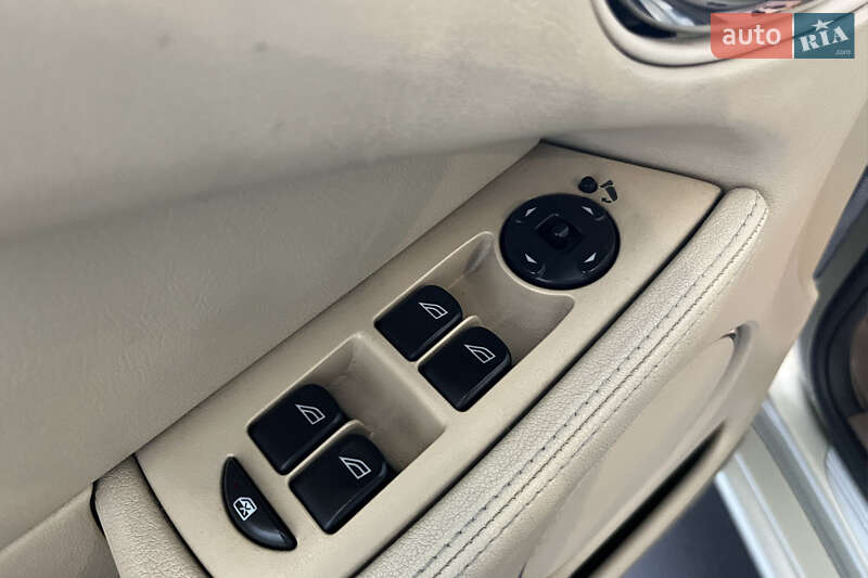 Седан Jaguar X-Type 2007 в Шептицькому