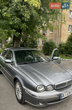 Седан Jaguar X-Type 2004 в 