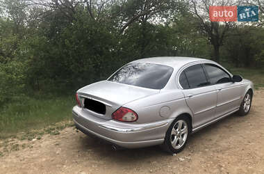 Седан Jaguar X-Type 2001 в 