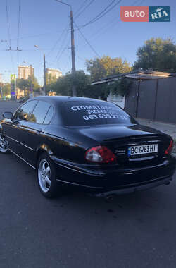 Седан Jaguar X-Type 2003 в 