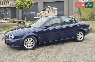 Седан Jaguar X-Type 2004 в 