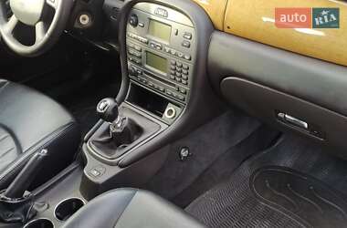 Седан Jaguar X-Type 2006 в 