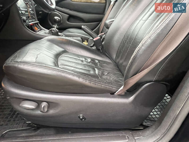 Седан Jaguar X-Type 2001 в Солотвине