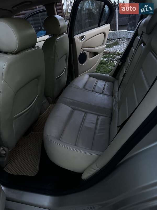 Седан Jaguar X-Type 2006 в Могилів-Подільському