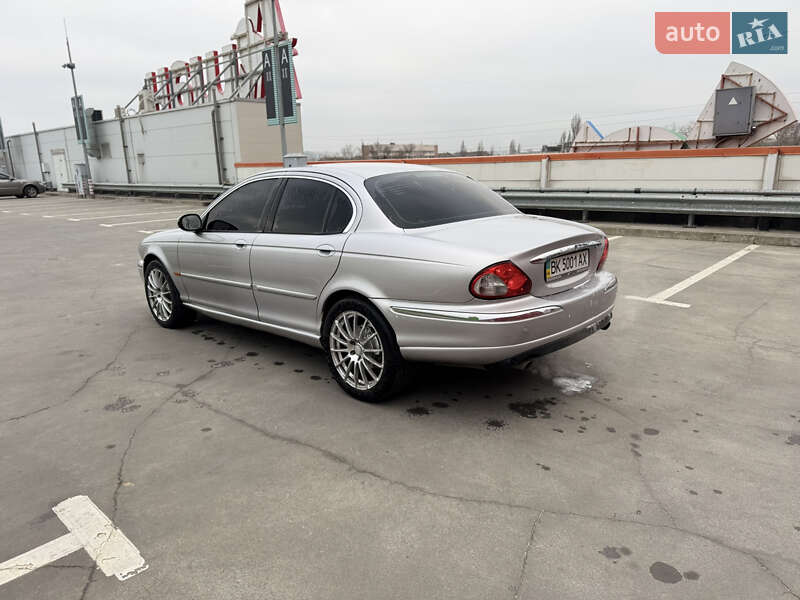 Седан Jaguar X-Type 2001 в Киеве фото 6 Седан Jaguar X-Type 2001 в Киеве