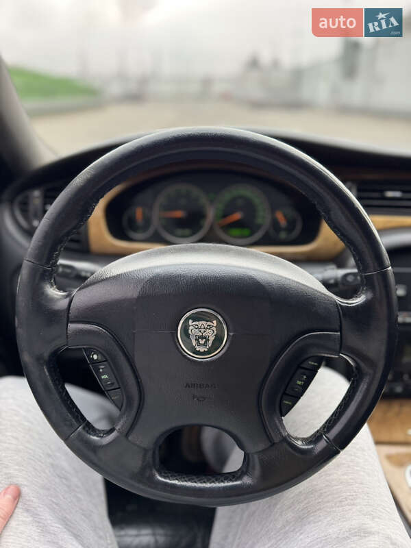 Седан Jaguar X-Type 2001 в Киеве фото 12 Седан Jaguar X-Type 2001 в Киеве