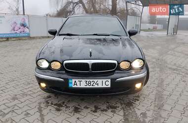 Седан Jaguar X-Type 2006 в Снятине