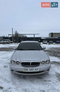 Седан Jaguar X-Type 2001 в Белой Церкви