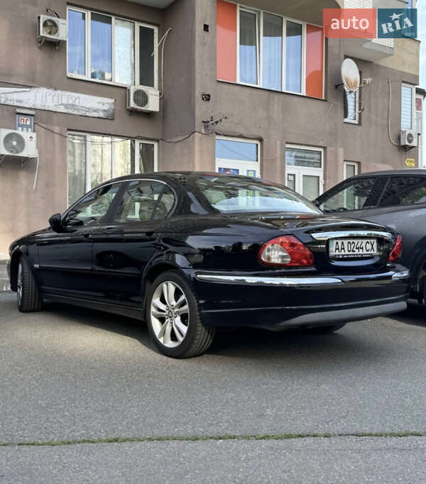 Седан Jaguar X-Type 2007 в Тальном