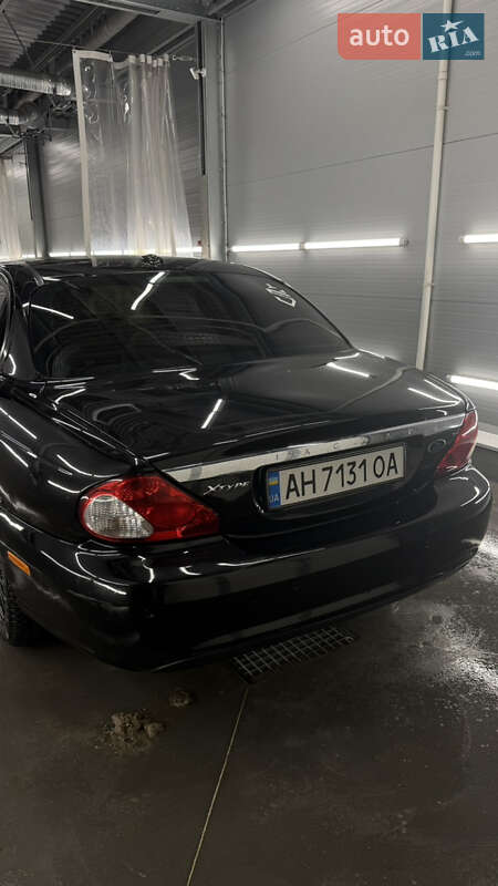 Седан Jaguar X-Type 2008 в Киеве