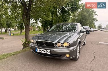 Седан Jaguar X-Type 2003 в Києві