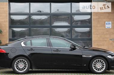 Седан Jaguar XE 2015 в Ивано-Франковске