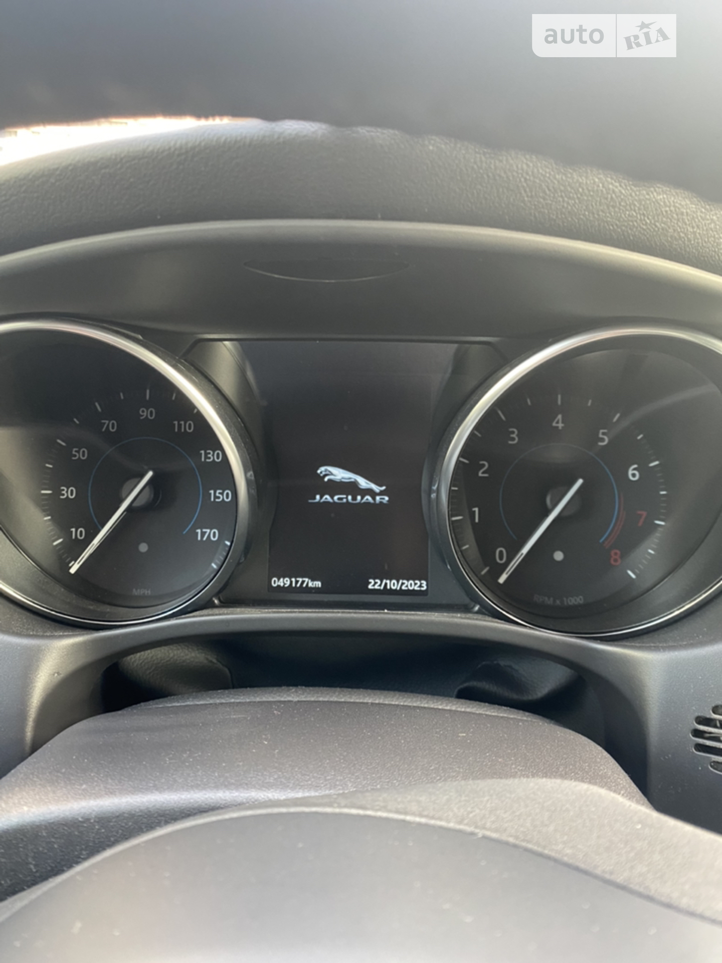 2019 Jaguar XE - мініатюра 10