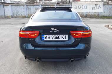 Седан Jaguar XE 2016 в Киеве