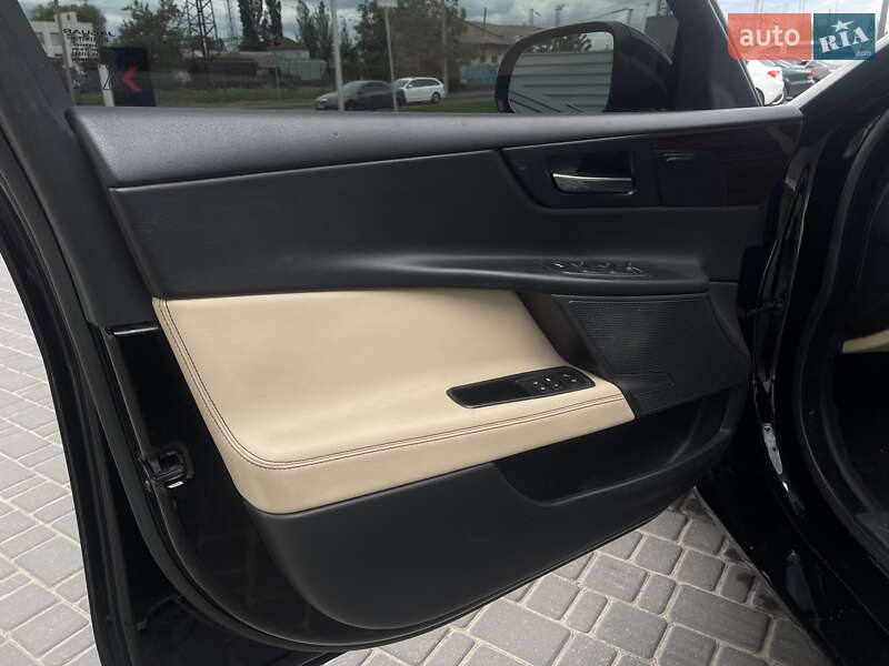 Седан Jaguar XE 2016 в Одессе