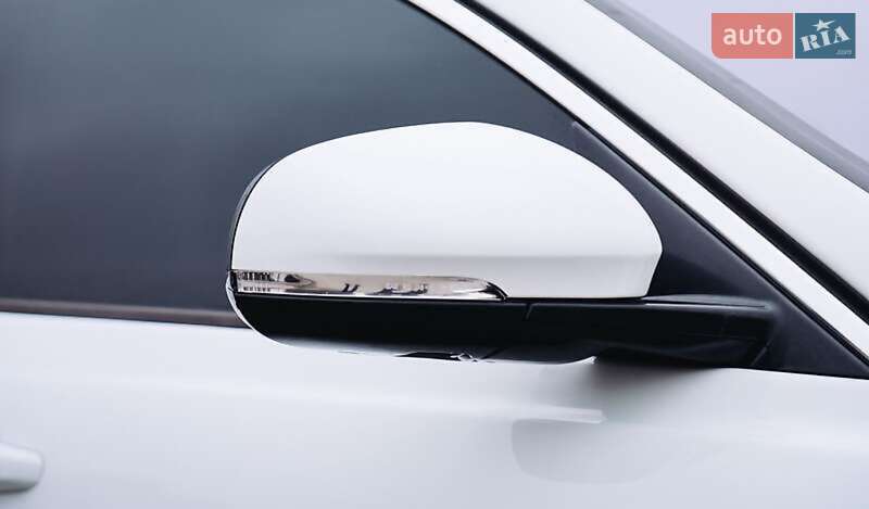 Седан Jaguar XE 2016 в Киеве фото 3 Седан Jaguar XE 2016 в Киеве