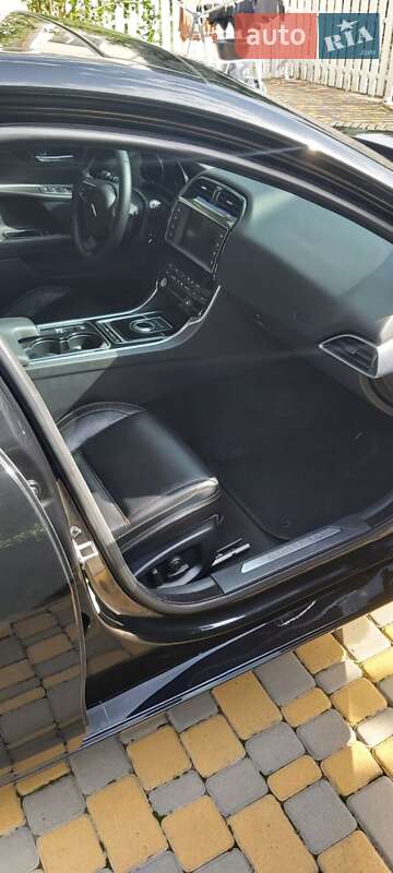 Седан Jaguar XE 2016 в Одессе