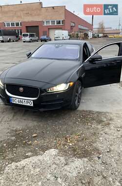 Седан Jaguar XE 2018 в Києві