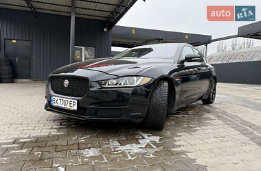 Седан Jaguar XE 2016 в Хмельницькому