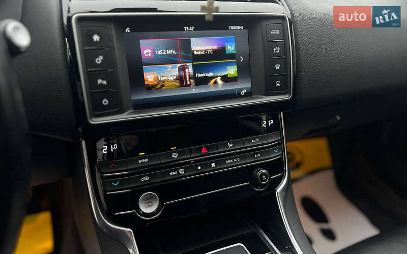 Седан Jaguar XE 2015 в Ивано-Франковске фото 16 Седан Jaguar XE 2015 в Ивано-Франковске