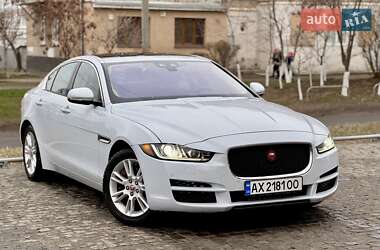 Седан Jaguar XE 2018 в Харкові