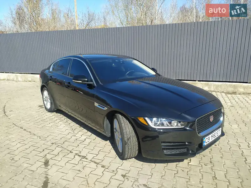 Jaguar XE 2017