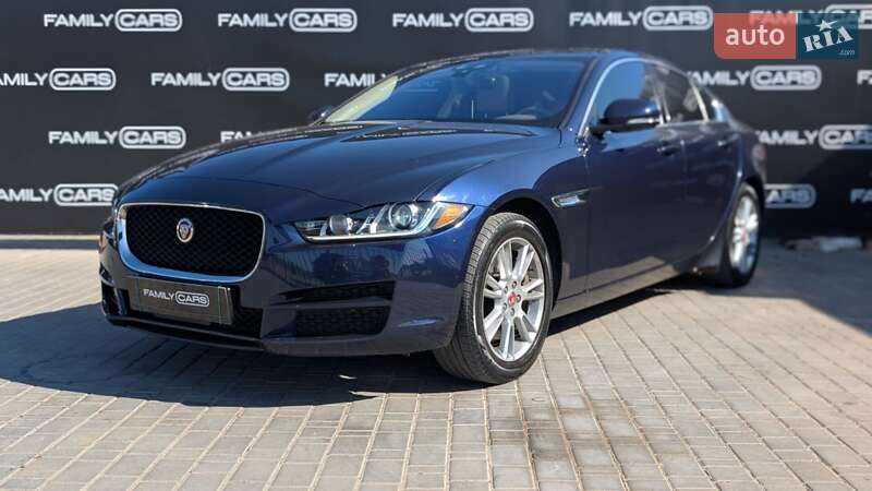 Jaguar XE 2018