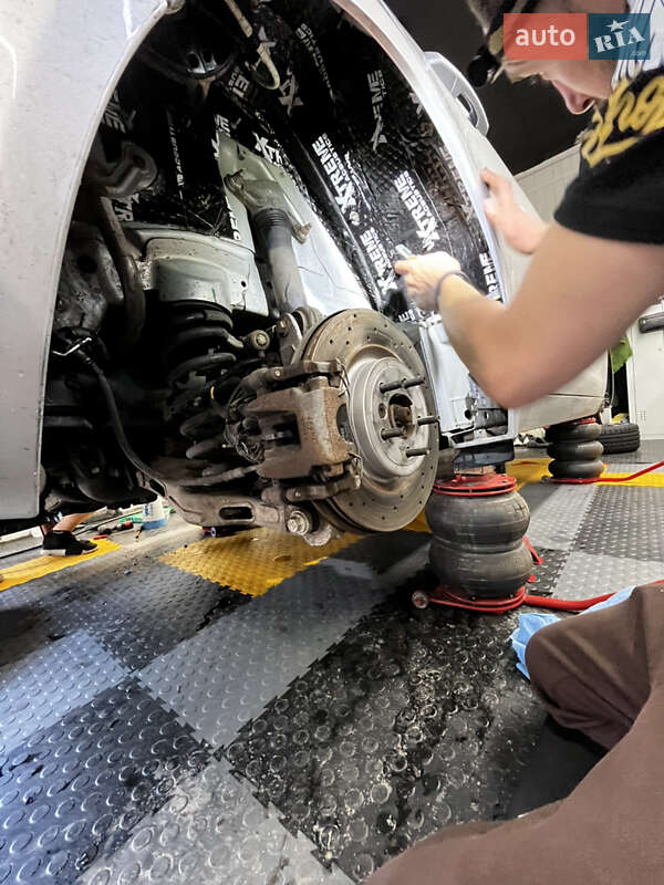 Седан Jaguar XE 2016 в Киеве фото 97 Седан Jaguar XE 2016 в Киеве